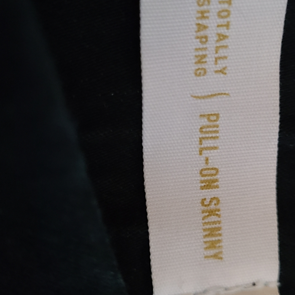 LEVI'S JEANS - Picture 6 of 16